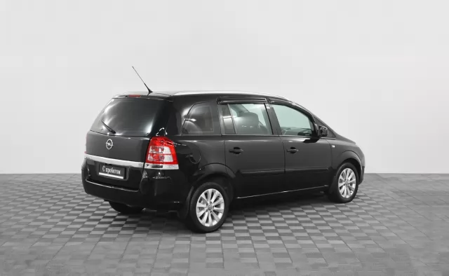 Opel Zafira 2011