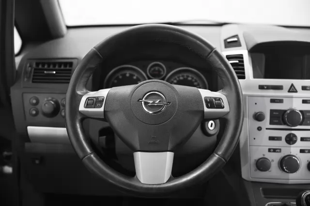 Opel Zafira 2011