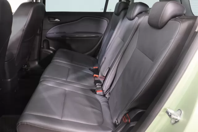 Opel Zafira 2012