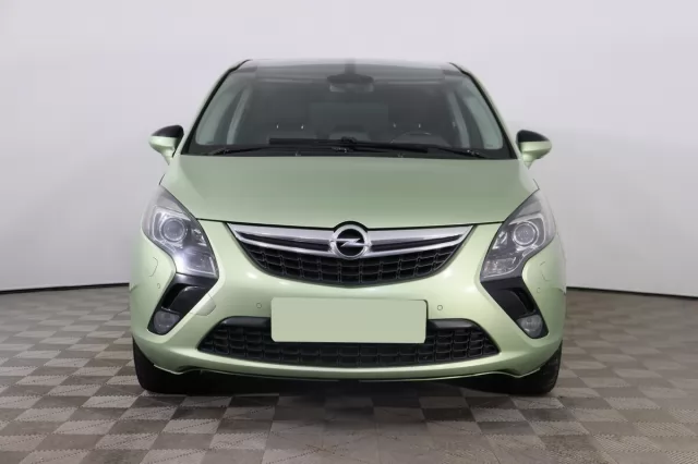 Opel Zafira 2012