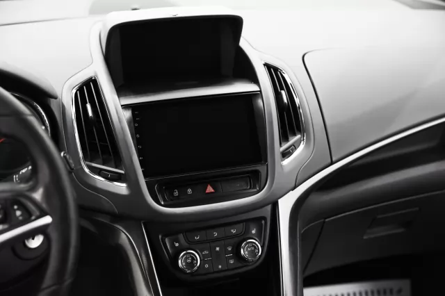 Opel Zafira 2013