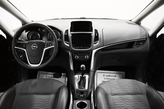 Opel Zafira 2013