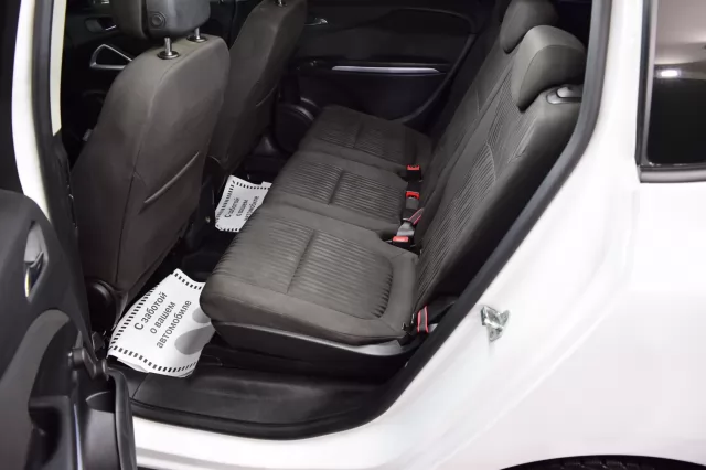 Opel Zafira 2013