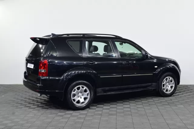 SsangYong Rexton 2011