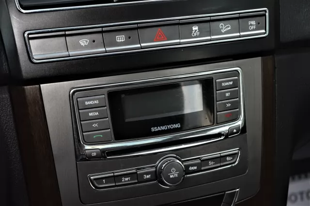 SsangYong Rexton 2012