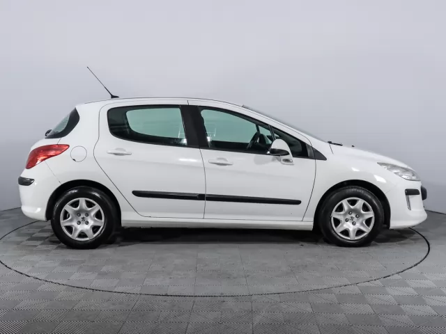 Peugeot 308 2010
