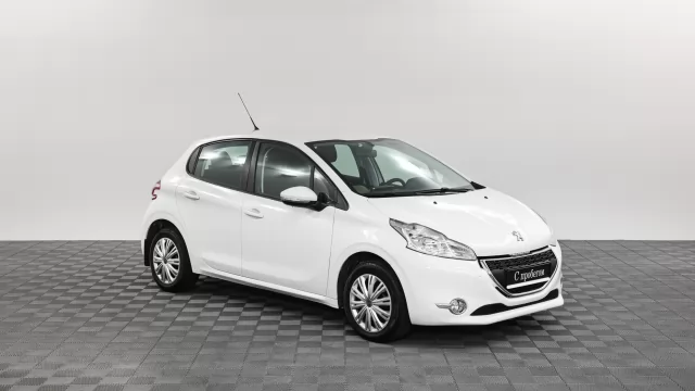 Peugeot 208 2013