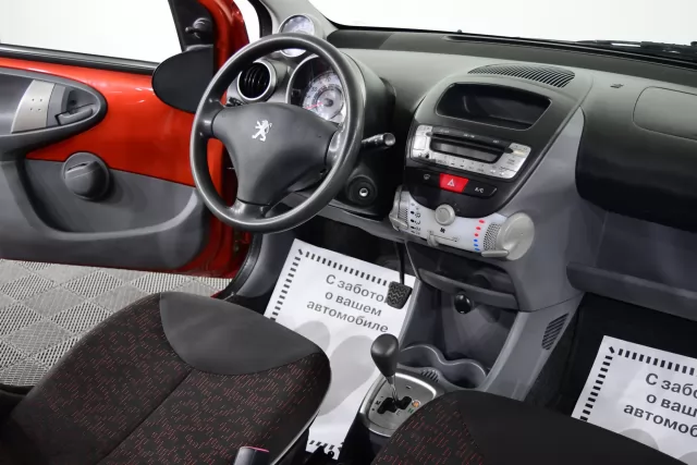 Peugeot 107 2011