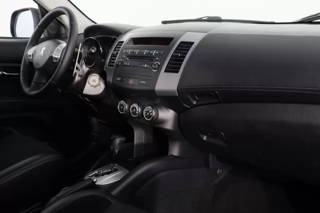 Peugeot 4007 2011