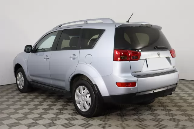 Peugeot 4007 2011
