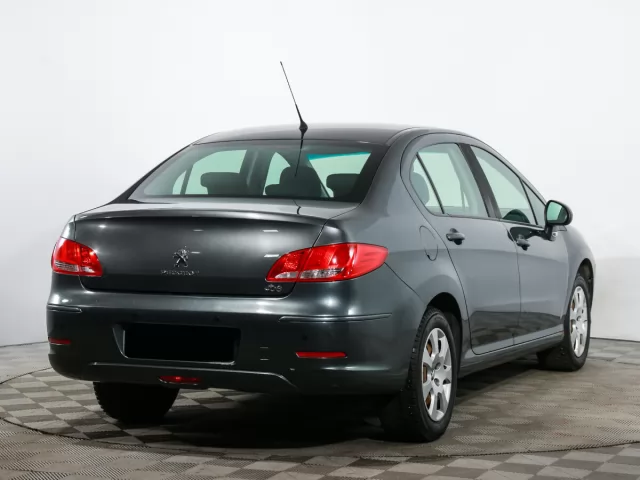 Peugeot 408 2013