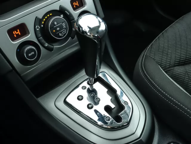 Peugeot 408 2013