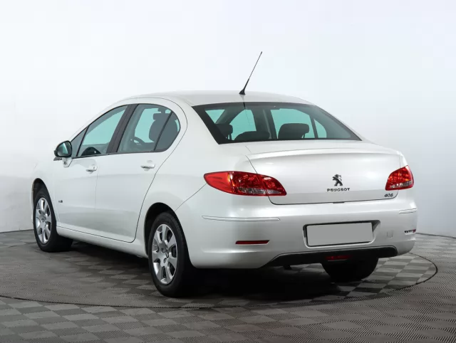 Peugeot 408 2013