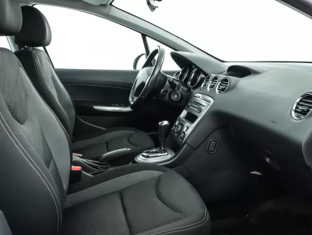 Peugeot 408 2013
