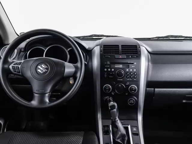Suzuki Grand Vitara 2011