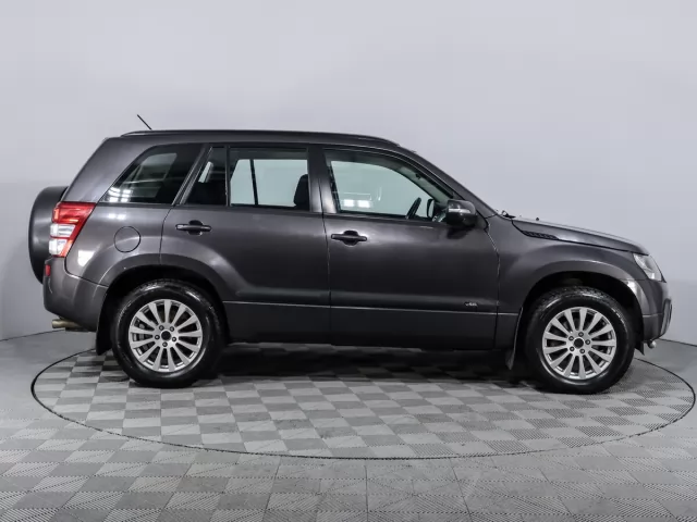 Suzuki Grand Vitara 2011