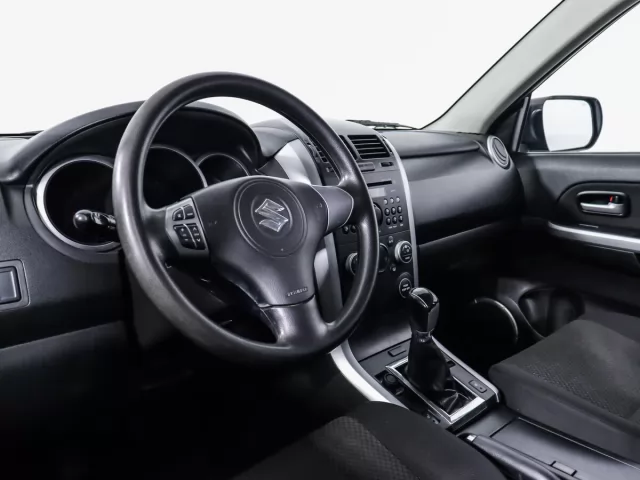Suzuki Grand Vitara 2011