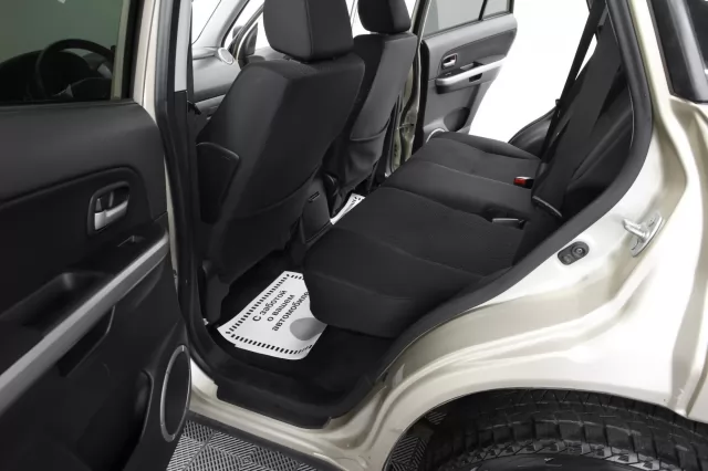 Suzuki Grand Vitara 2012