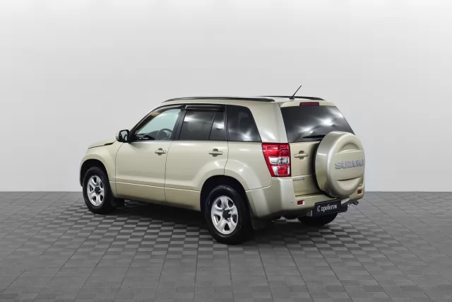 Suzuki Grand Vitara 2012