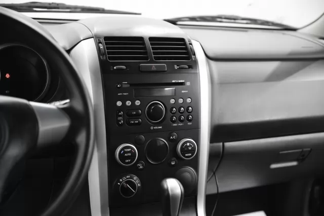 Suzuki Grand Vitara 2012