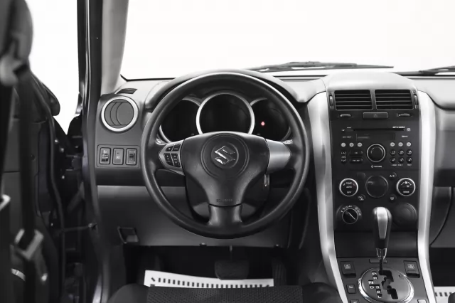 Suzuki Grand Vitara 2012