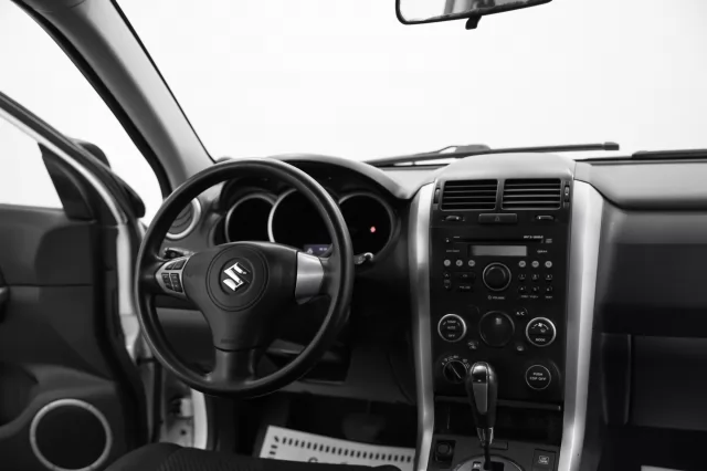 Suzuki Grand Vitara 2012