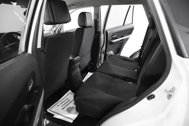 Suzuki Grand Vitara 2012