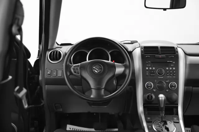 Suzuki Grand Vitara 2012