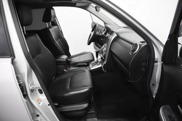 Suzuki Grand Vitara 2012