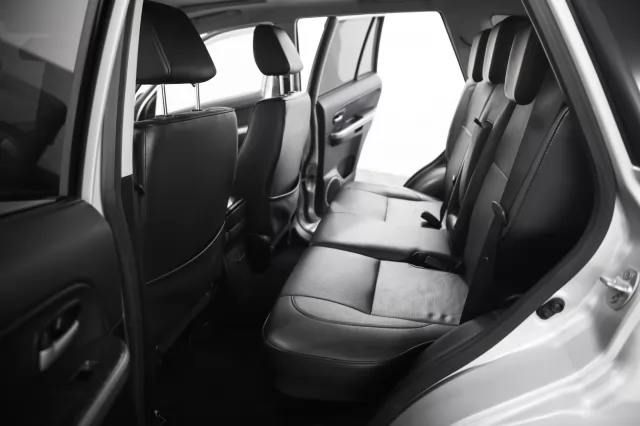 Suzuki Grand Vitara 2012