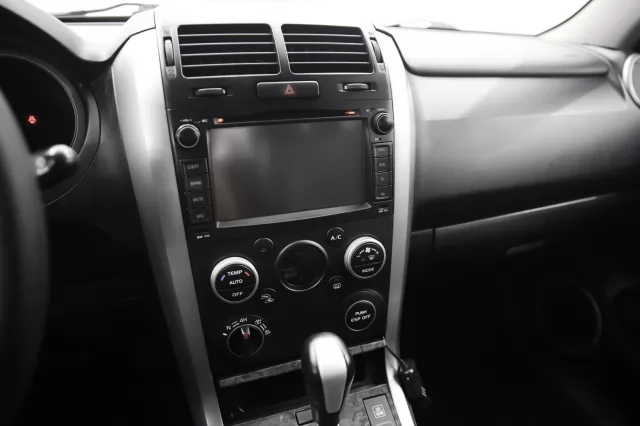 Suzuki Grand Vitara 2012