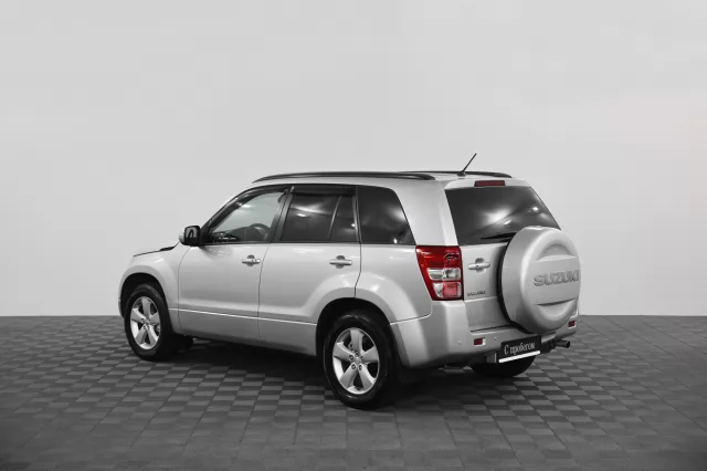 Suzuki Grand Vitara 2012