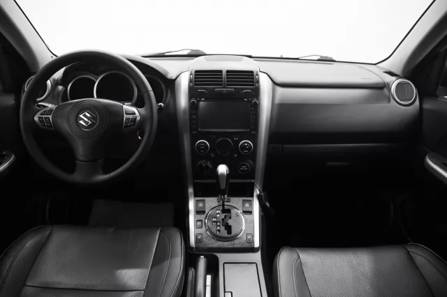 Suzuki Grand Vitara 2012