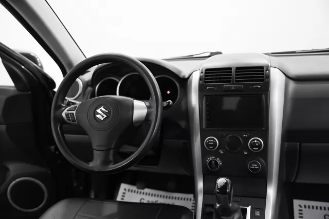 Suzuki Grand Vitara 2012
