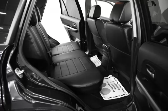 Suzuki Grand Vitara 2012