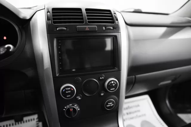 Suzuki Grand Vitara 2012