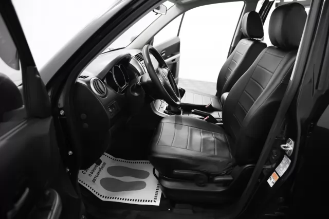 Suzuki Grand Vitara 2012