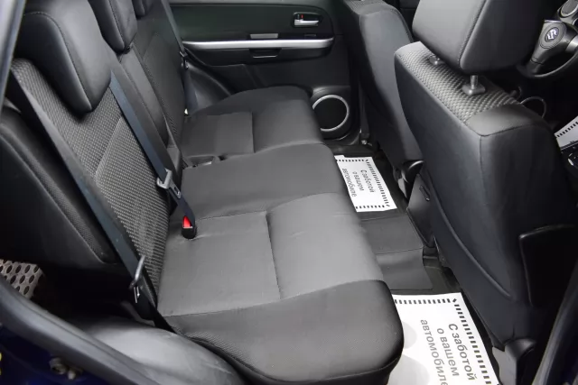 Suzuki Grand Vitara 2012