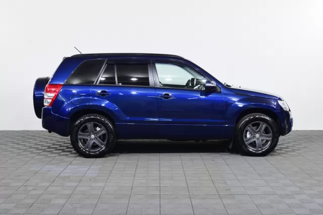 Suzuki Grand Vitara 2012