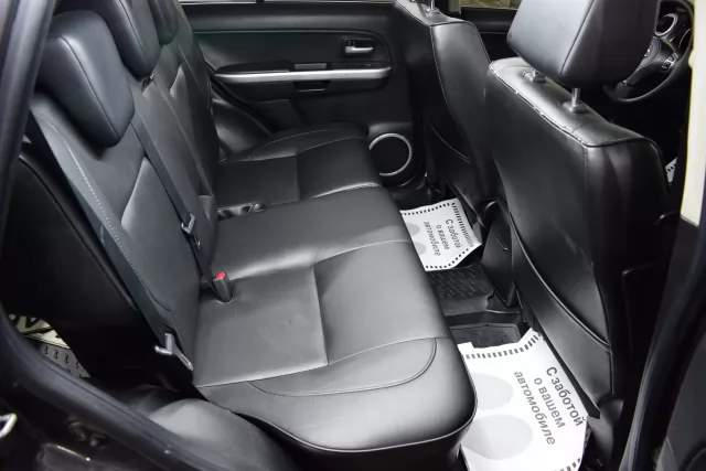 Suzuki Grand Vitara 2012