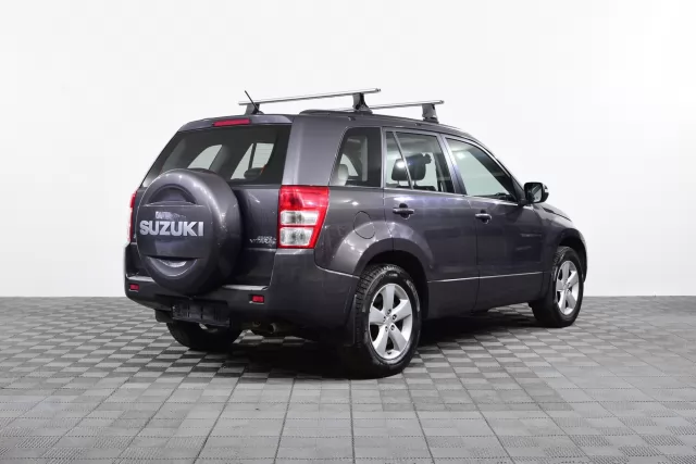 Suzuki Grand Vitara 2012