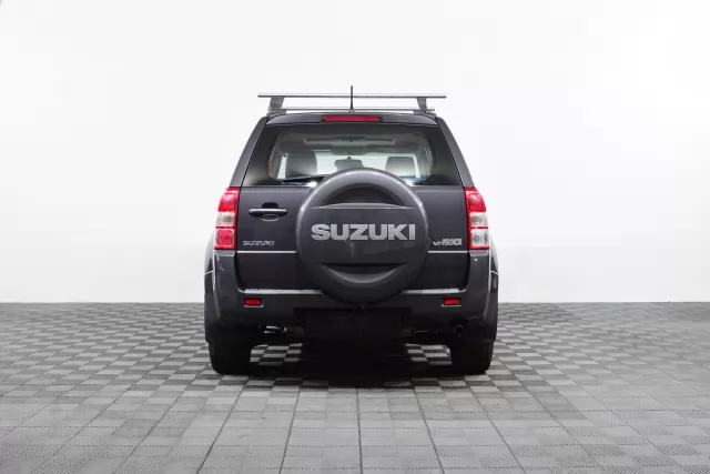 Suzuki Grand Vitara 2012