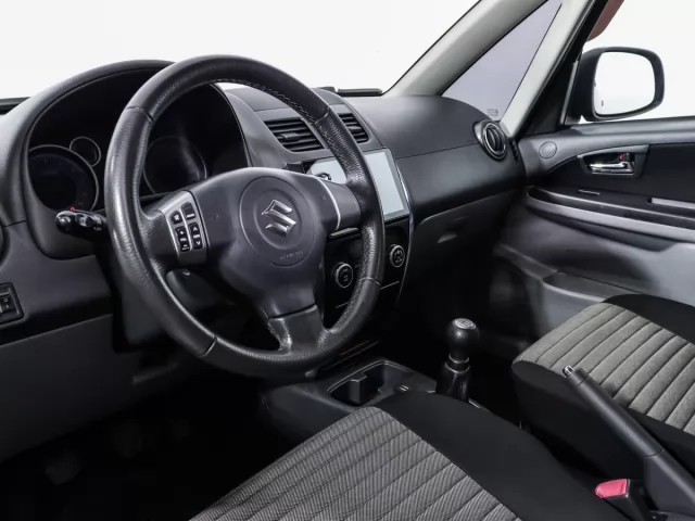 Suzuki SX4 2013