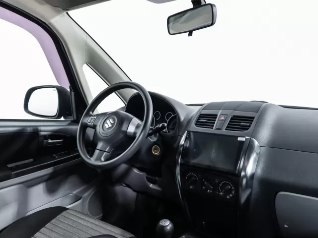 Suzuki SX4 2013
