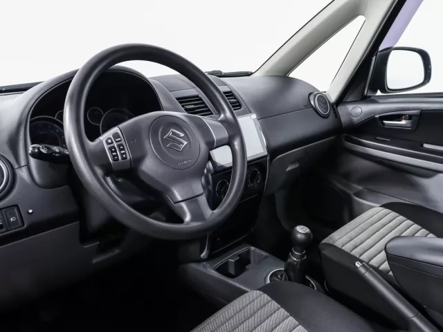 Suzuki SX4 2013