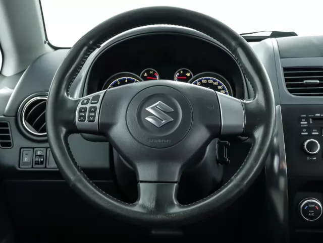 Suzuki SX4 2013