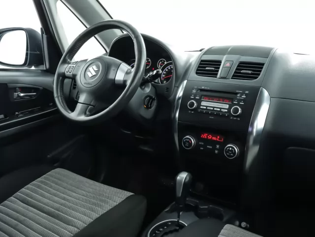 Suzuki SX4 2013