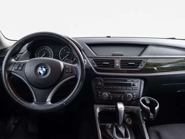 BMW X1 2012