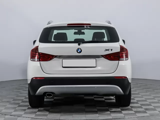 BMW X1 2012