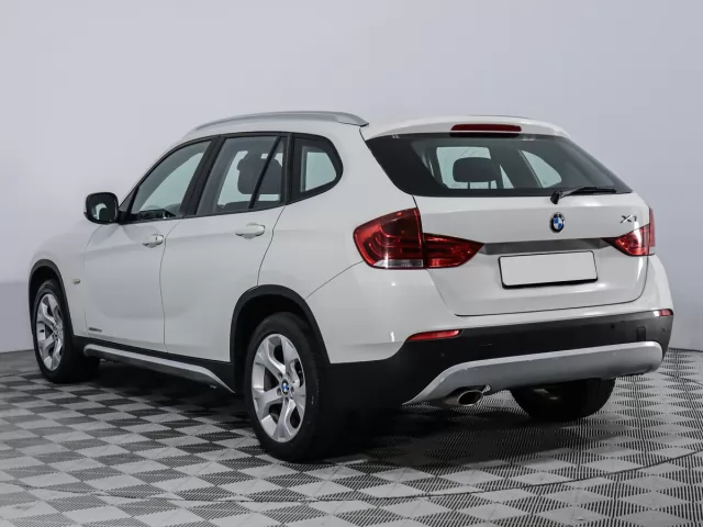 BMW X1 2012